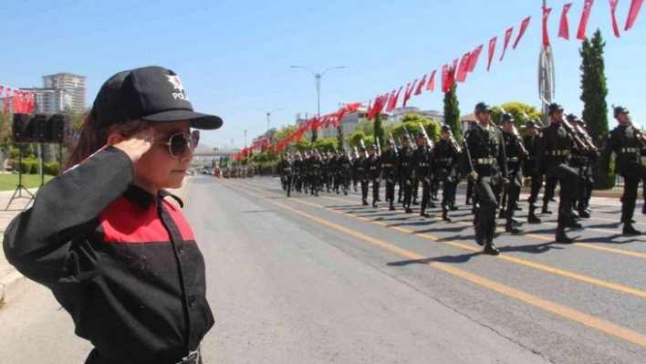 Elazığ'da 30 Ağustos Zafer Bayramı coşkuyla kutlandı