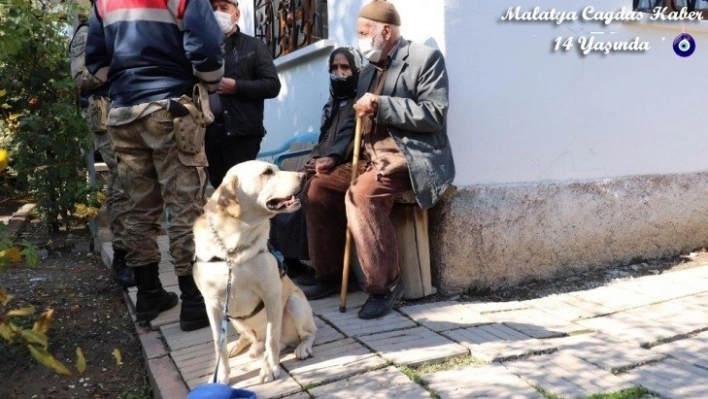 Elazığ'da 83 yaşındaki kayıp kadını iz takip köpeği 'Dost' buldu