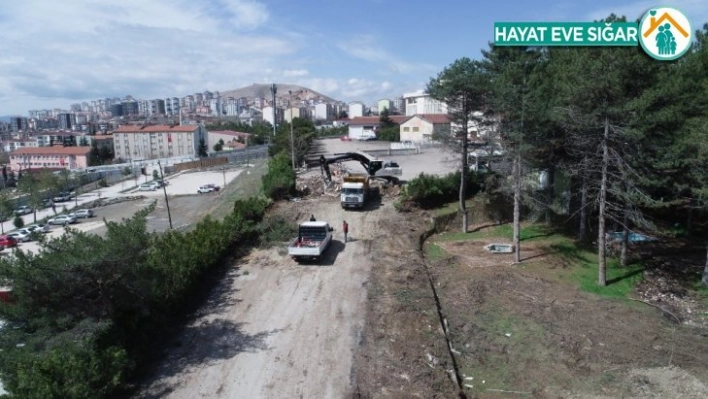 Elazığ'da bulvar ve yol çalışmaları