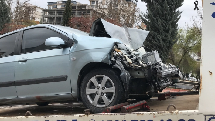 Elazığ'da trafik kazası: 2 yaralı