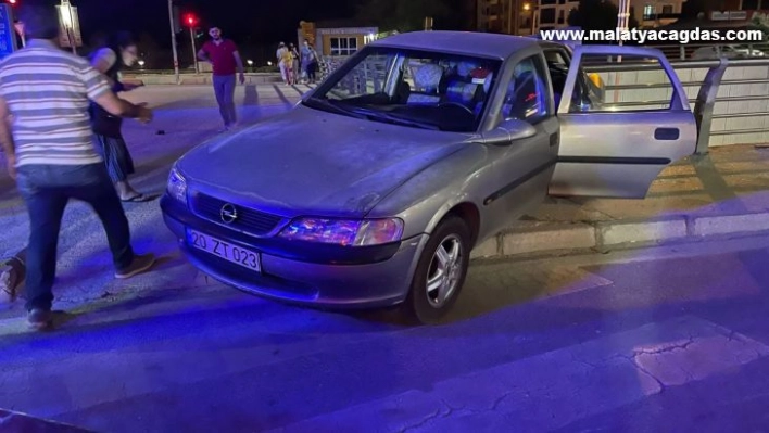 Elazığ'da trafik kazası: 4 yaralı