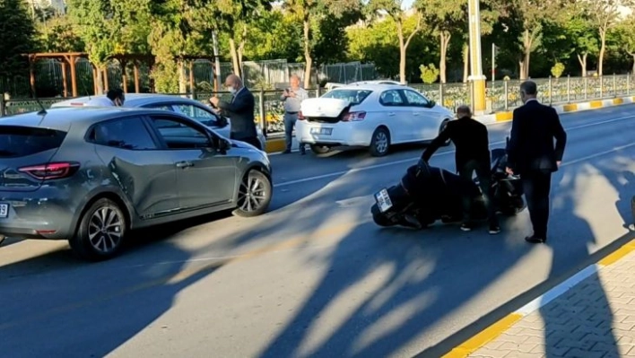 Elazığ'da Zincirleme Trafik Kazası 1 Yaralı