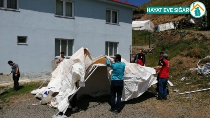 Elazığ'dan, deprem bölgesine destek