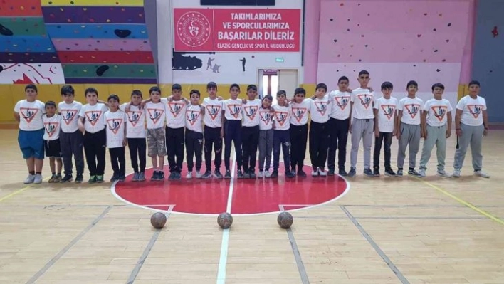 Elazığ GSB hentbol takımları çalışmalara başladı