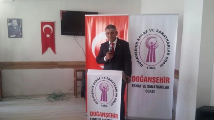 Doğanşehir Esnaf Odası'nda Topal güven tazeledi