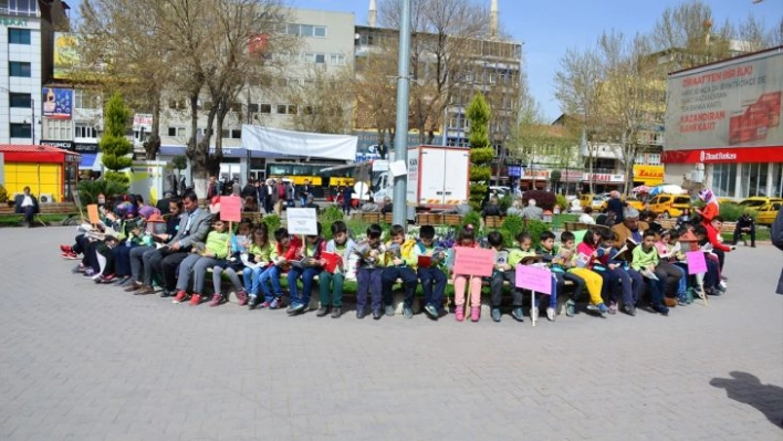 Malatya'da kitap okuma etkinliği düzenlendi