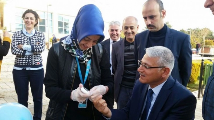 Belediye Çalışanlarına Şeker Ve Tansiyon Ölçümü Yapıldı