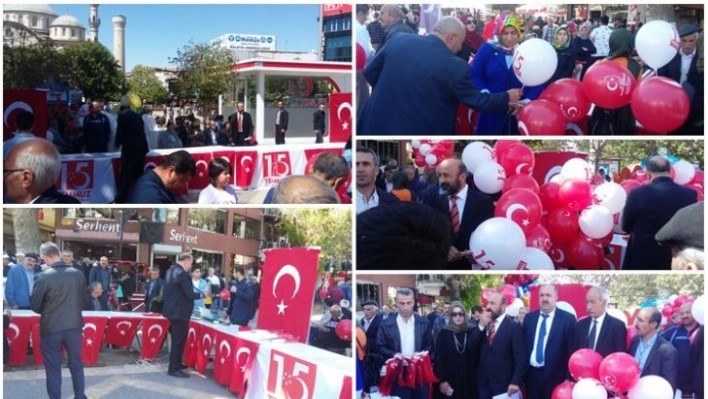 Malatya'da 5 Bin Adet Balon ve Bayrak Dağıtıldı