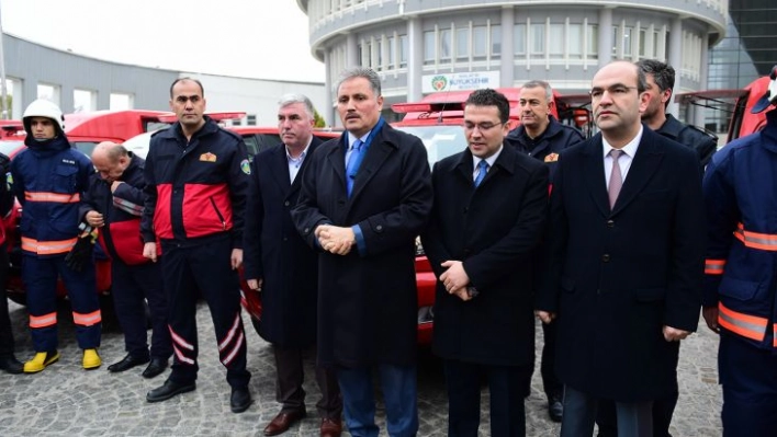 Büyükşehir Belediyesi, itfaiye filosunu güçlendiriyor