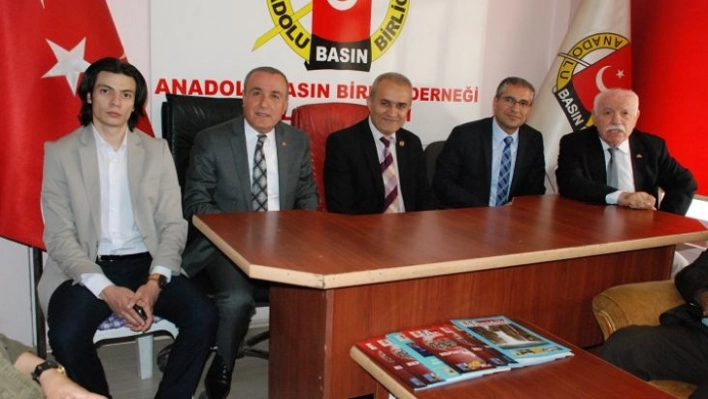 MHP Malatya Milletvekillerinden Anadolu Basın Birliği Derneğine Ziyaret