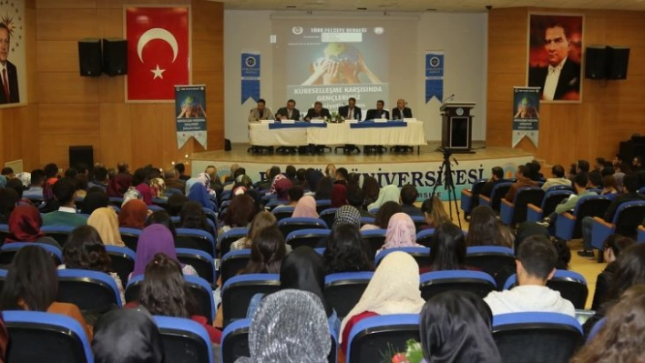 Küreselleşme karşısında gençlerimiz, şahsiyetin inşası konferansı