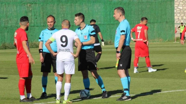 Elazığ Karakoçan'dan hakem tepkisi