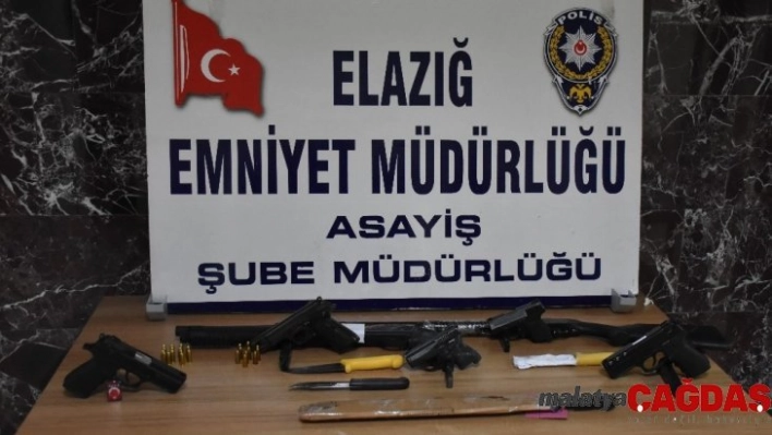 Elazığ polisinin şok uygulamalarında, 7 silah ele geçirildi