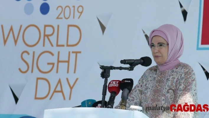 Emine Erdoğan: 'Allah Mehmetçiğimizi muzaffer eylesin, dualarımız onlarla'