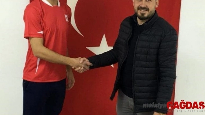 Emre Özden, Ayvalıkgücü Belediyespor'da