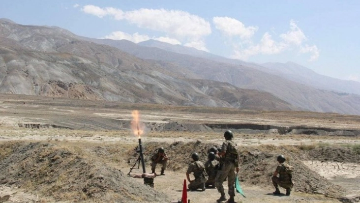 Erzincan'da sözleşmeli erler eğitimden geçti