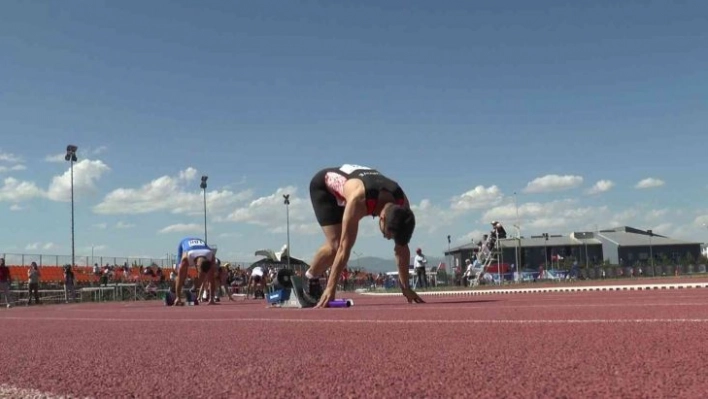 Erzurum'da Balkan Bayrak ve Uluslararası Sprint Kupası nefesleri kesti