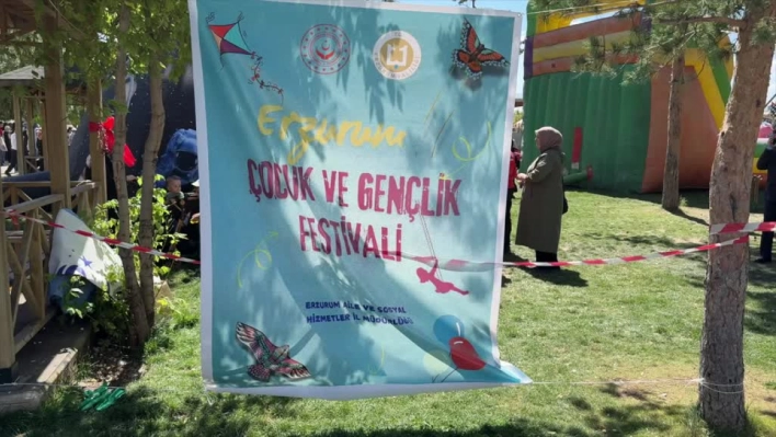 Erzurum'da 'Çocuk ve Gençlik Festivali' gerçekleştirildi