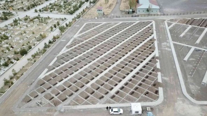 Erzurum'da kış için 800 mezar kazıldı