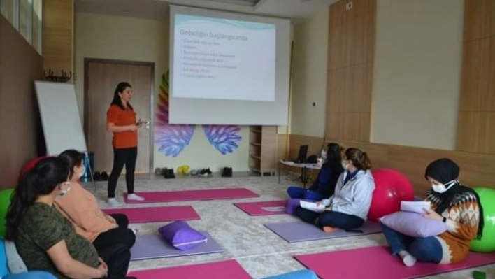 Erzurum Şehir Hastanesi Nene Hatun Kadın Doğum ünitesinde gebe okulu açıldı