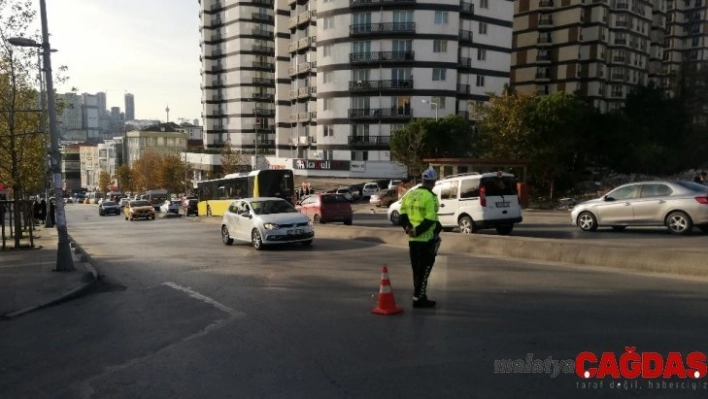 Esenyurt'ta minibüs sürücülerine şok uygulama