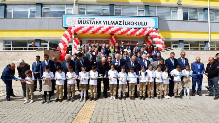 Eski bakanın isminin verildiği ilkokul açıldı