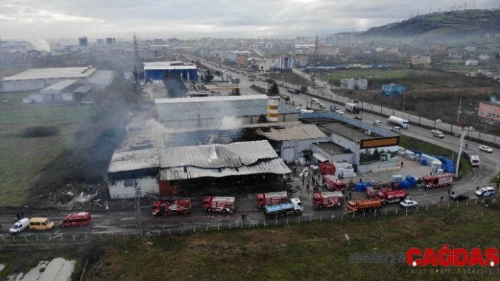 Fabrika yangınında facianın eşiğinden dönüldü