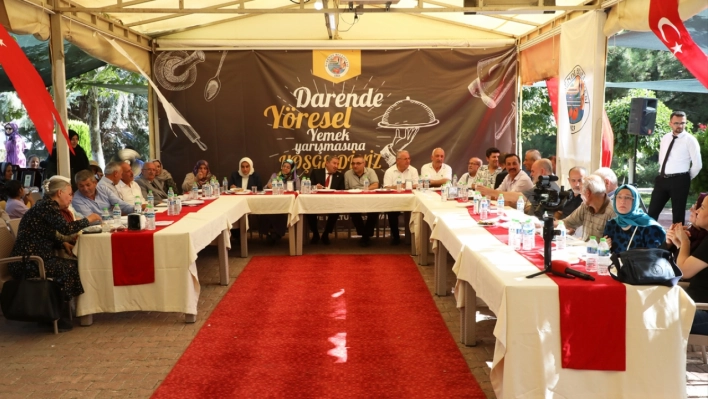 Festival kapsamında yöresel yemek yarışması yapıldı