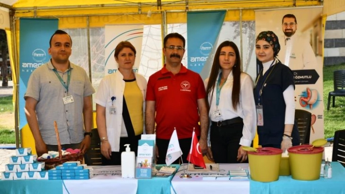 Festivale katılanların kan şekerini ölçtüler