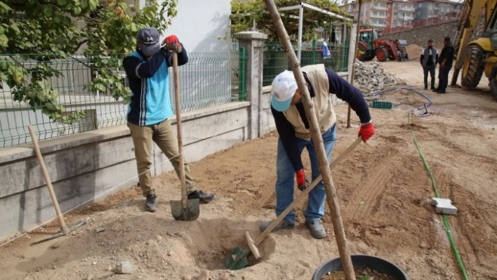 Fırat mahallesindeki yeni park yapımında sona yaklaşıldı