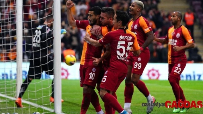 Galatasaray bu sezon 6. kez kalesini gole kapadı