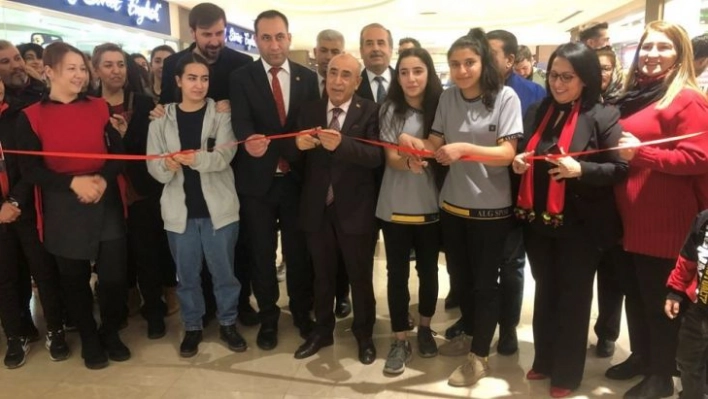 Gaziantepli kadın sporcular ile yöneticilerin hayatı sergiye taşındı