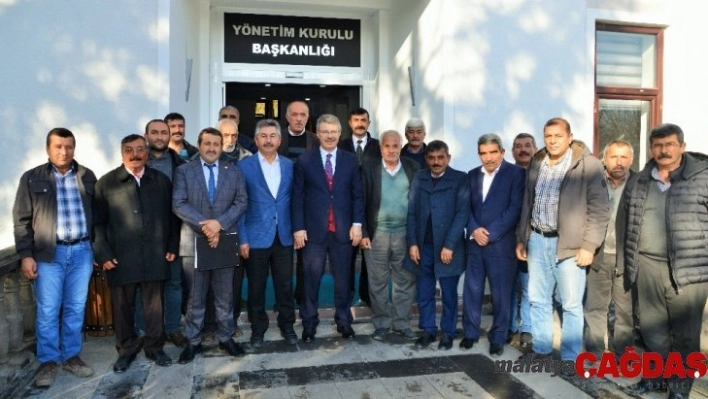 Gemerek Nakliyeciler, Ziraat Odası ve Çiftçilerinden Başkan Akay'a teşekkür ziyareti.