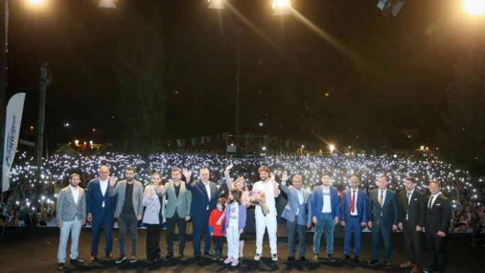 Gençlerin 19 Mayıs heyecanı festival coşkusuyla birleşti