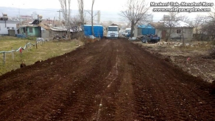 Gölbaşı'nda mahallelere yeni yollar açılıyor