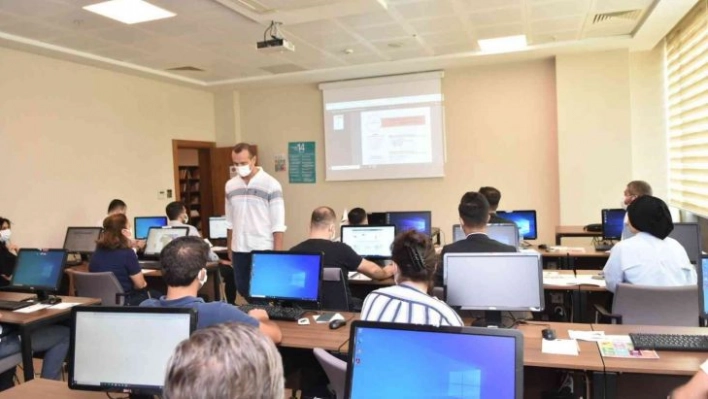 GSO'da uluslarası pazarlama ve müşteri bulma yöntemleri eğitimi verildi