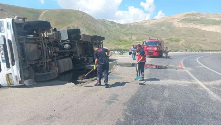 Gürpınar'da trafik kazası: 1 yaralı