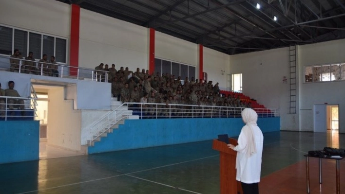 Güvenlik korucularına kadına şiddetle mücadele ve farkındalık semineri