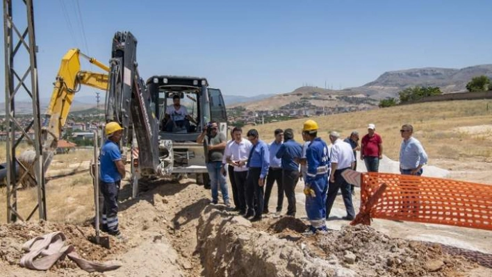 Maski, Eski Malatya'yı Besleyen Ana Şebeke Hattını Yeniliyor