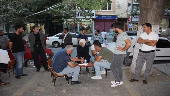 Çalık, 'Siyasetçiler seçim döneminde meydana çıkar algısını yıktık'