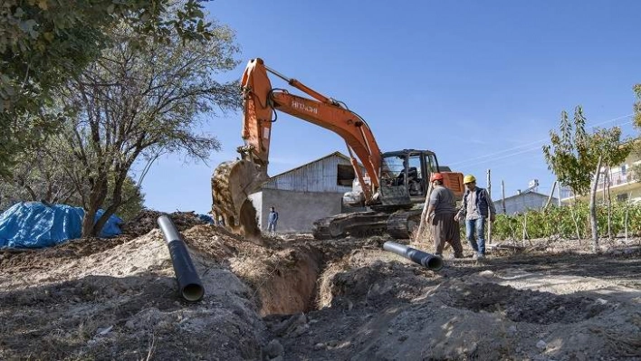 5 Bin 400 Metrelik Kanalizasyon Hattı Çalışmalarını Tamamladı