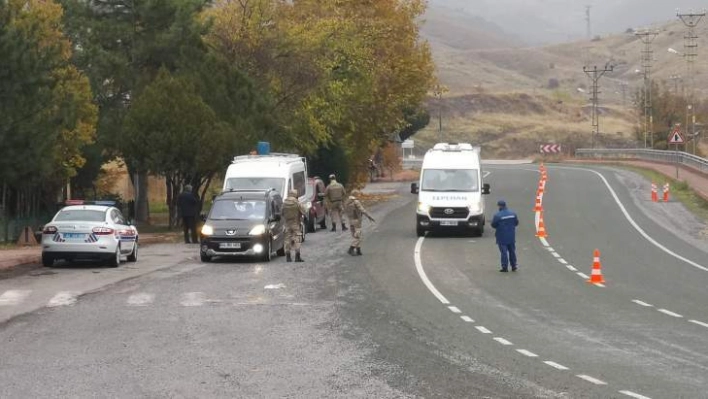 Aranan Şahıslar Yakalandı