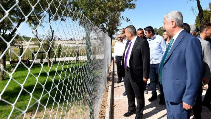 Hayvanat Bahçesinde Son Rötuşlar Yapılıyor