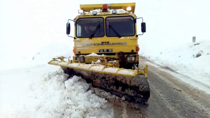 Bütün Yolları Ulaşıma Açtı