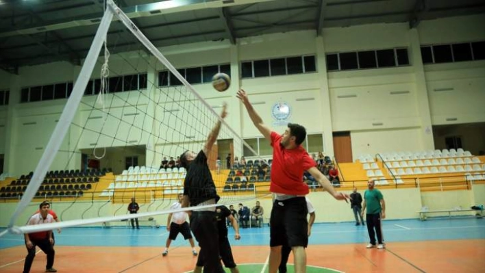 Darende Kaymakamlığı Voleybol Turnuvası