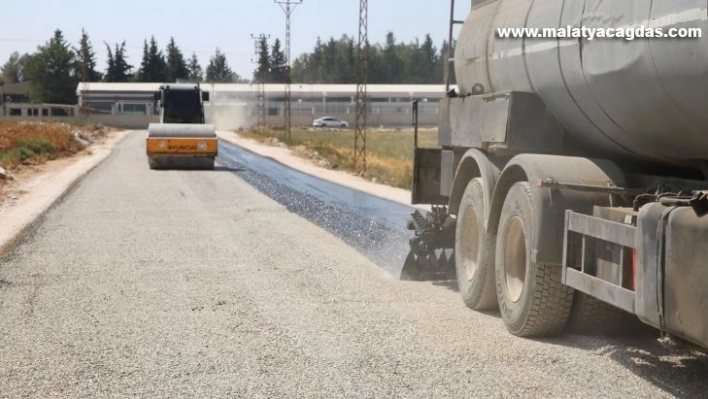 Haliliye Belediyesi kırsalda asfalt atağını devam ettiriyor