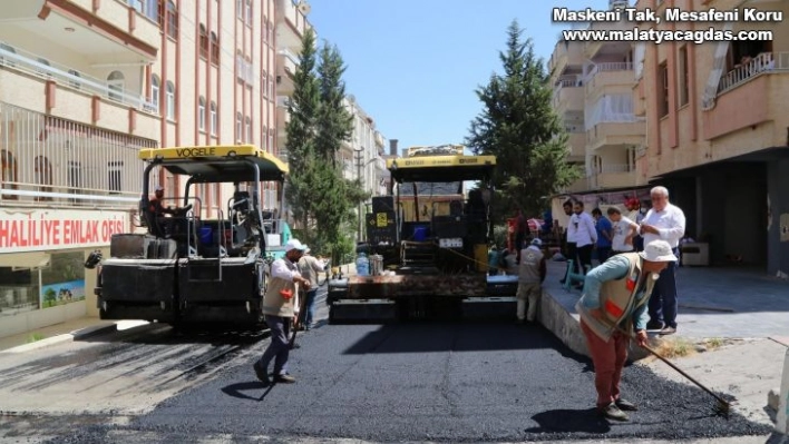 Haliliye'de asfalt çalışması sürüyor