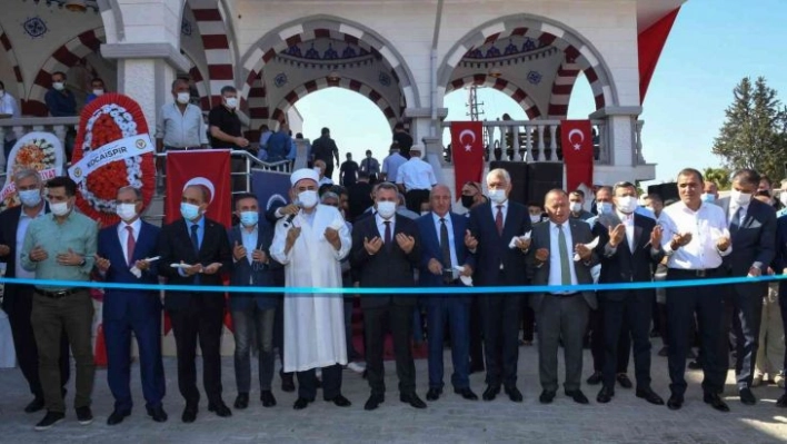 Hasan Aytekin Camii ibadete açıldı