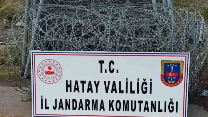 Hatay'da otoyoldaki tel örgü ve demir direkleri çalan şüpheli yakalandı