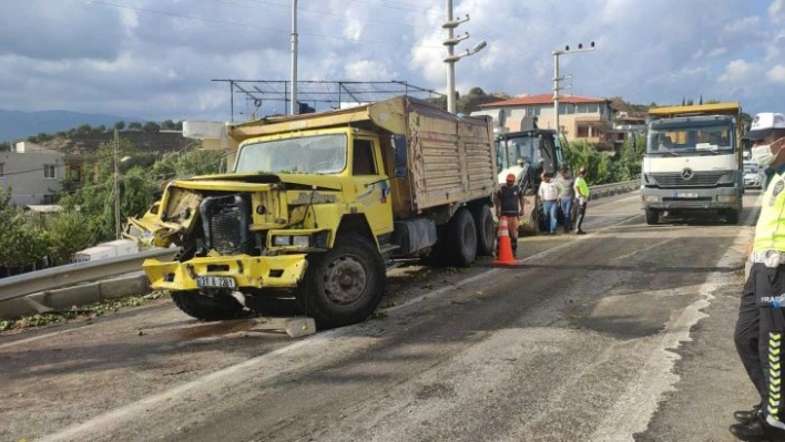 Hatay'da zincirleme trafik kazası: 5 yaralı